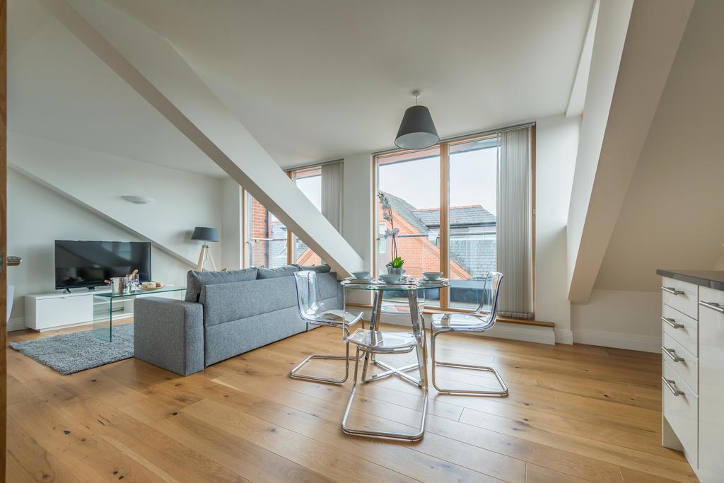 Hampden Apartments - The Elizabeth Windsor Dış mekan fotoğraf